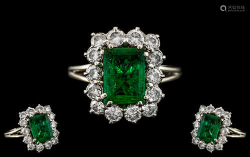 Art Deco Period - 18ct White Gold Stunning Emerald and Diamo...