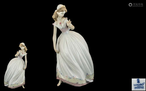 Lladro - Tall and Impressive Ltd Edition Hand Painted Porcel...