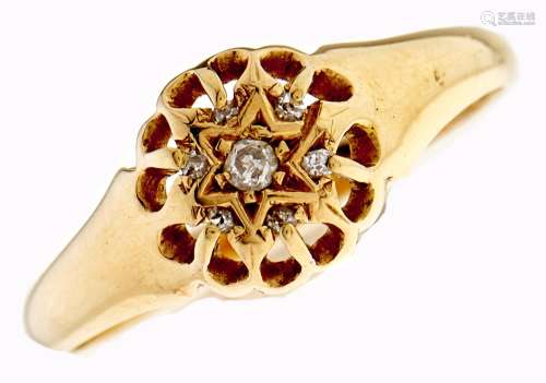 A star centred diamond cluster ring, in 18ct gold, Birmingha...