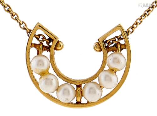 A gold and split pearl necklet, 3.4g