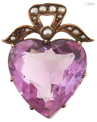 An amethyst pendant, in gold marked 9ct, 3.5g