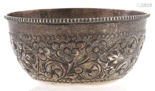 A South East Asian silver repousse sugar bowl, early 20th c,...
