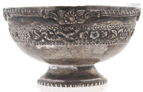 A South East Asian silver repousse sugar bowl, early 20th c,...