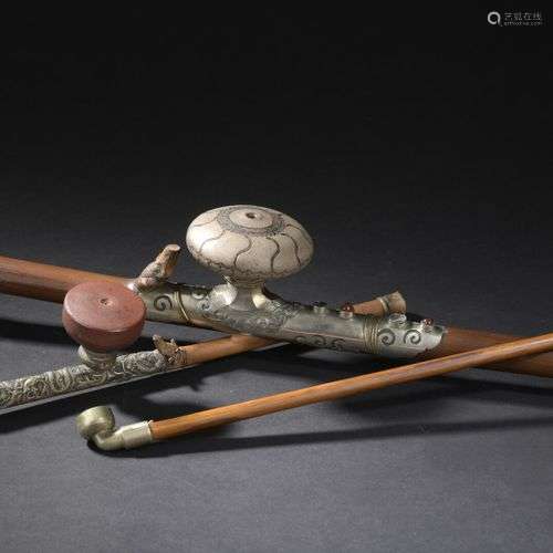 Trois pipes à opium en bambou Chine, début du XXe…