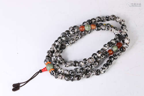 A Black and White Glass Buddhist Rosary