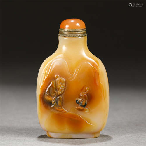 A Carved Agate Figural Snuff Bottle