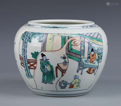 A Dou-Cai Glaze Figural Porcelain Jar