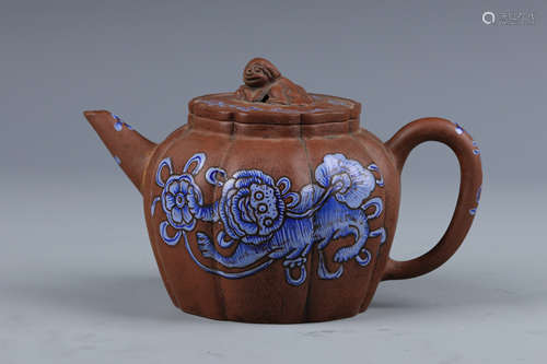 A Color-Painted Yixing Glazed Tea Pot