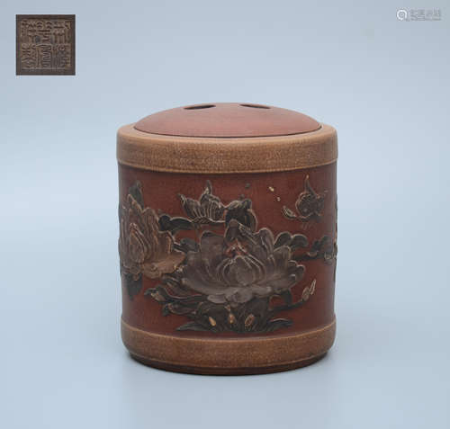 Boccaro Tea Caddy with Floral Pattern