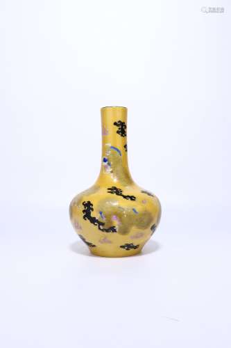 chinese famille rose porcelain lion pattern vase