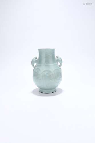 chinese celadon glazed porcelain pot