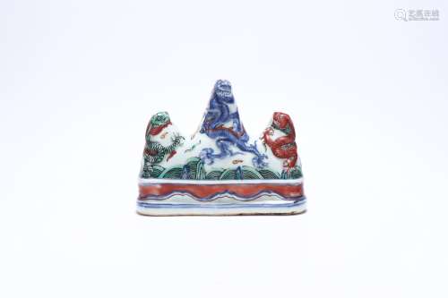 chinese wucai porcelain rockery-shaped brush holder