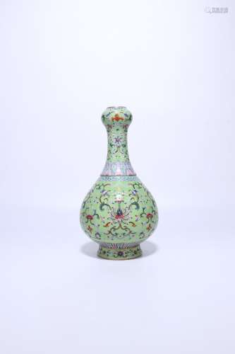 chinese famille rose porcelain garlic-head vase