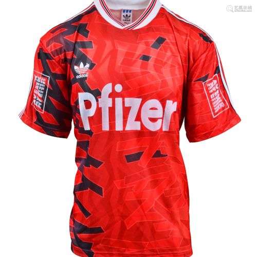 Maillot n°16 du Stade Rennais porté lors de la sai…