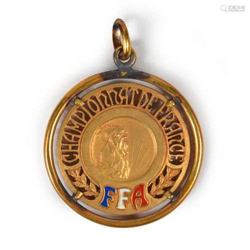 Médaille de Champion de France 1965 d'Alain Mimoun…