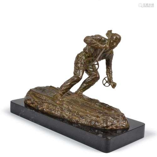 Sculpture en bronze sur socle marbre. «Le Descende…