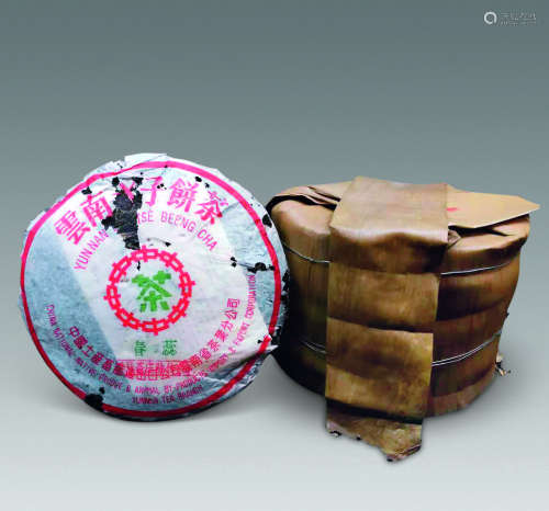 1998年 中茶公司春蕊版刮风寨青饼一筒七饼