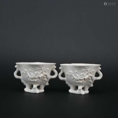 A Pair of  Dehua Porcelain Cups
