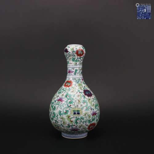 Chinese Garlic-head-shaped Vase