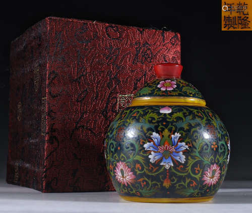 QIANLONGNIANZHI MARK GLASS JAR