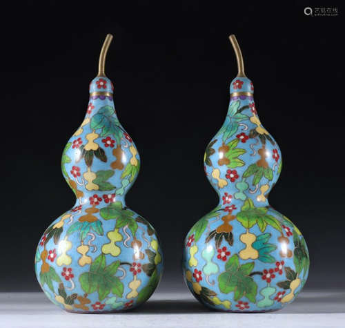 PAIR OF CLOISONNE GOURD PENDANT