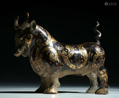 COPPER WITH SILVER&GOLD BULL ORNAMENT