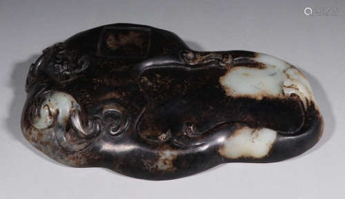 HETIAN JADE BRUSH WASHER CARVED WITH BEAST