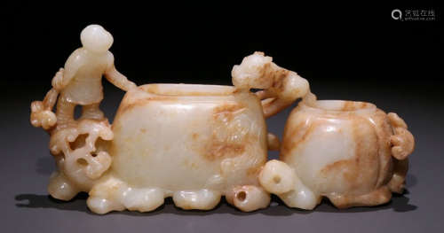 HETIAN JADE BRUSH WASHER CARVED WITH FIGURE