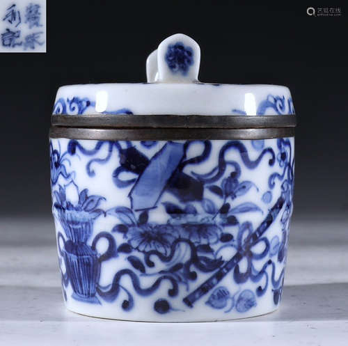 BLUE&WHITE GLAZE JAR PAINTED WITH PATTERN