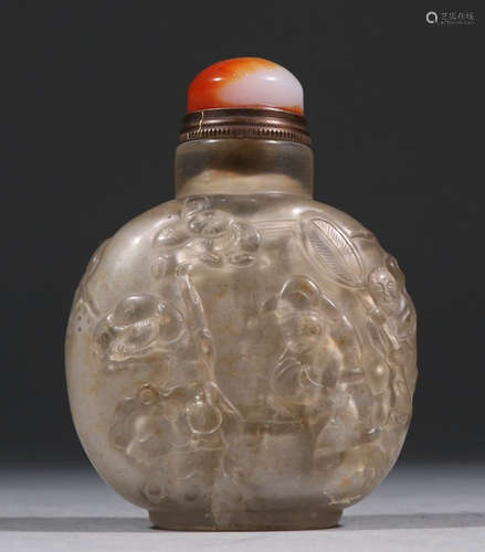 CRYSTAL SNUFF BOTTLE CARVED WITH STORY