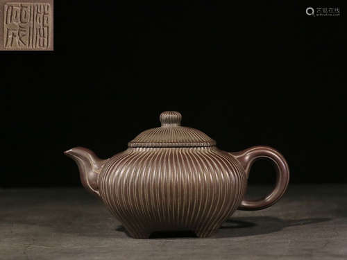 Pan Shicheng Mark, Handcrafted Stripe Pattern Purple Clay Po...