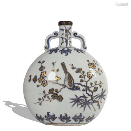 A blue and white 'magpie' moonflask