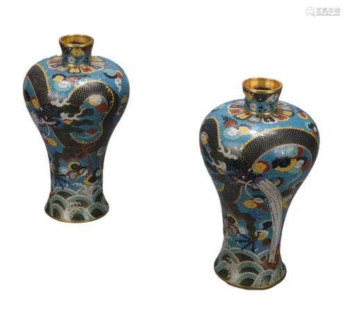 A pair of Cloisonne enamel 'dragon' vase