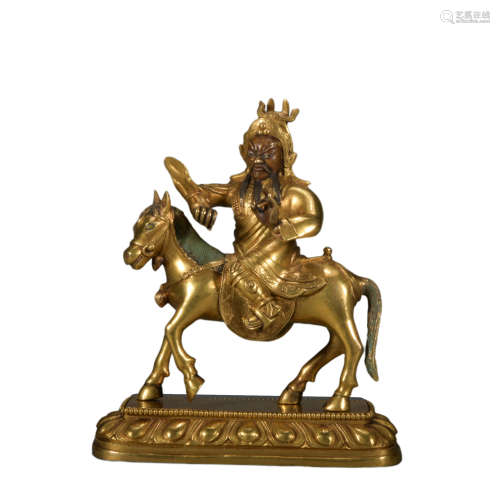 A gilt-bronze statue of Guan yu