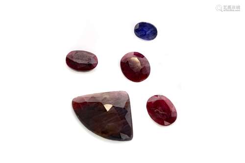 A COLLECTION OF CERTIFICATED UNMOUNTED GEMS