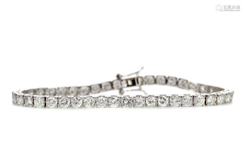 A DIAMOND TENNIS BRACELET