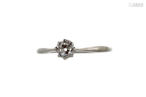 AN OLD CUT DIAMOND SOLITAIRE RING