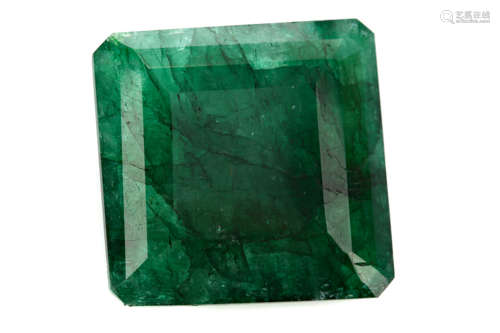 **A CERTIFICATED UNMOUNTED EMERALD