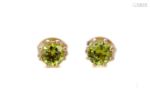 A PAIR OF PERIDOT STUD EARRINGS