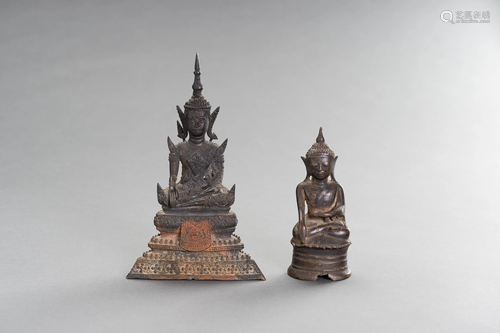 A LOT WITH 2 BRONZE BUDDHA FIGURES, 19TH CENTURY