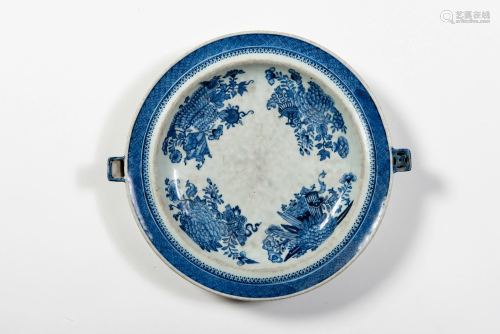 A BLUE AND WHITE WARMING BOWL