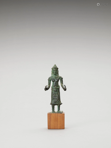 A KHMER-STYLE BRONZE FIGURE OF SHIVA