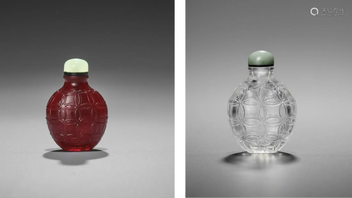 A RARE SET OF TWO GLASS SNUFF BOTTLES, QING