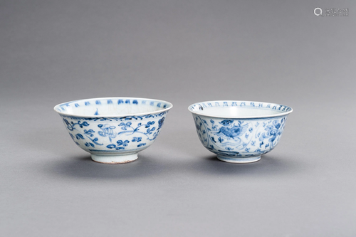 TWO BLUE AND WHITE PORCELAIN 'FLORAL' BOWLS, MING