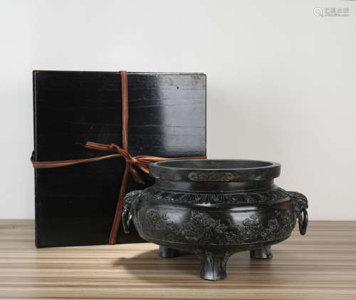昭和时期  铜制双兽耳花卉纹大香炉（带木盒）