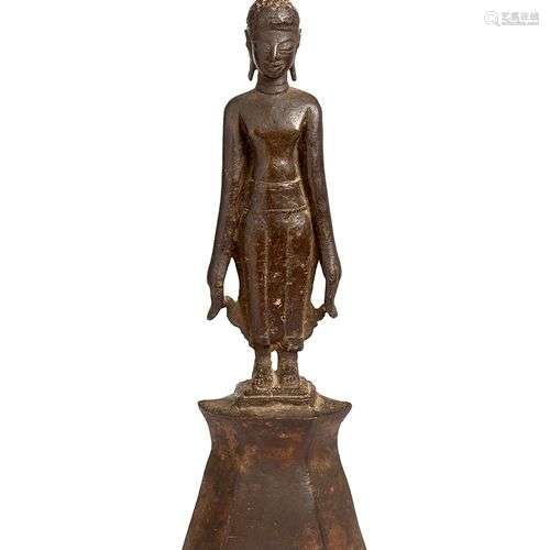 Laos, XVIIIe - XIXe siècle Statuette en bronze de patine bru...