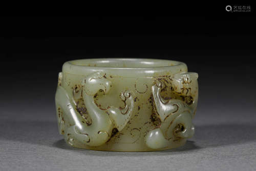 A CHINESE VINTAGE JADE CONG