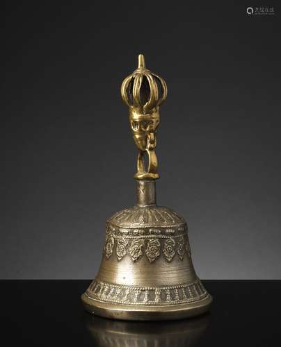 Cloche (skt. ghanta , tib. dril bu) Tibet ca 19° siècle ou a...