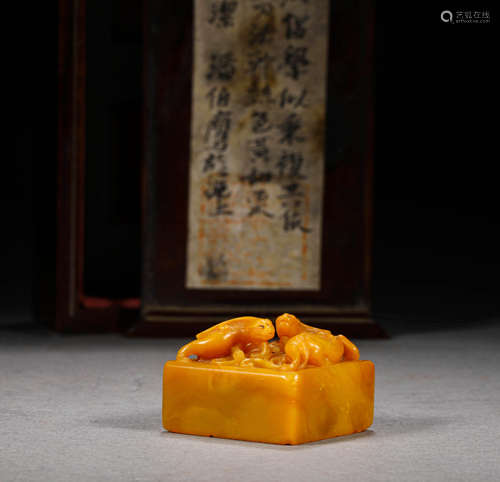 A TIANHUANG STONE SEAL