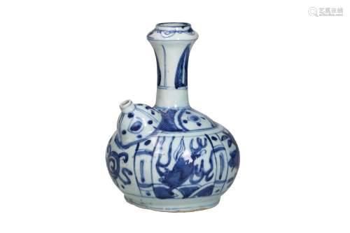 A blue and white porcelain kendi with a geometric decoration...